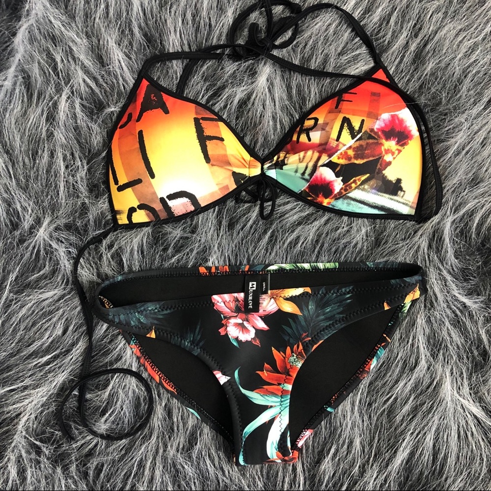 Cutest Bikini....!!! S - Picture 6 of 8